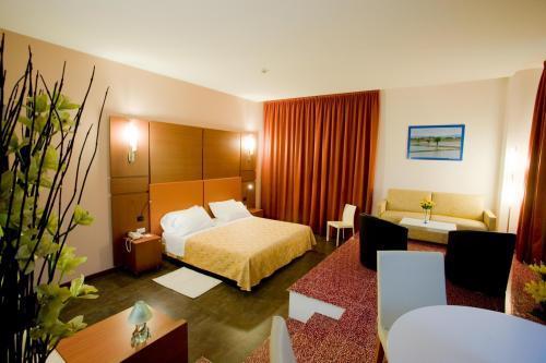 Hotel Mareschi Palace Novara Habitación foto